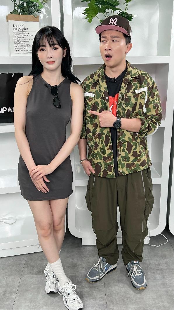 舒子晨接受張立東的訪問。(圖/Up直播提供)