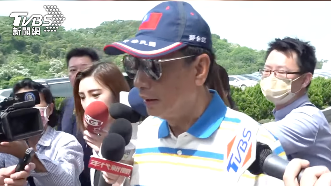 比柯P還早!承諾把全民當老闆 郭台銘:我6點半就上班