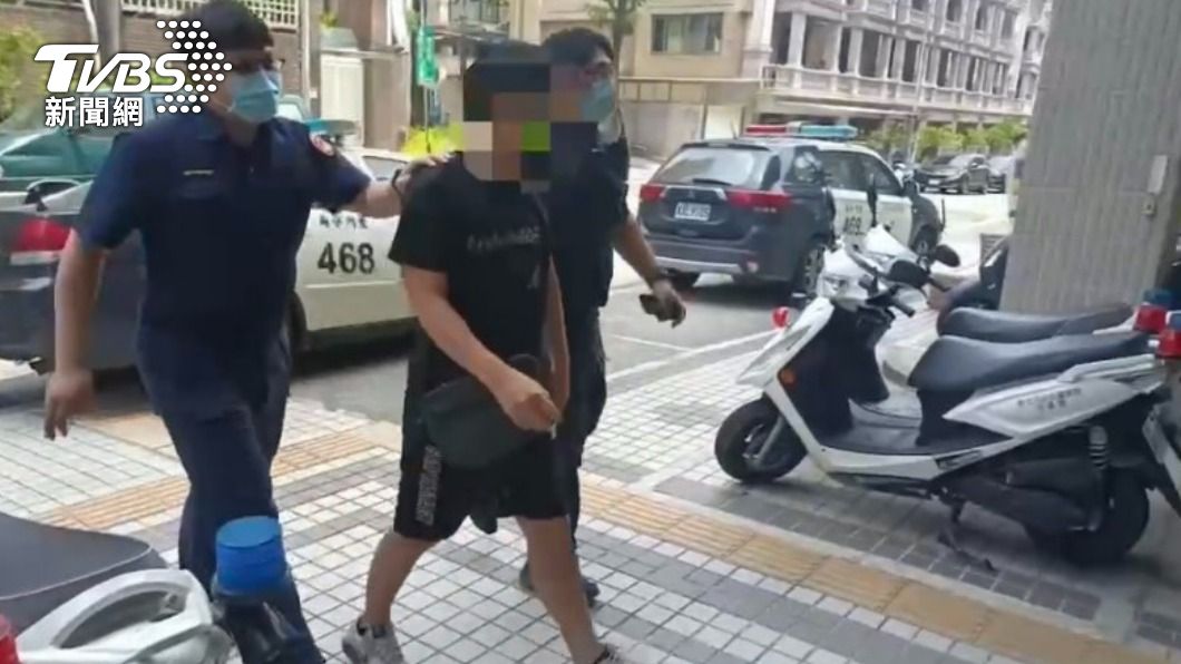 球場太吵睡不著!男爆氣持刀追球友 怒嗆「要死一起來」