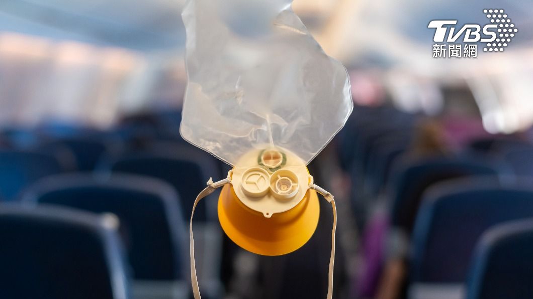 華航證實,氧氣瓶用盡,瓶數不符合起飛規定故停飛。(示意圖/shutterstock 達志影像)