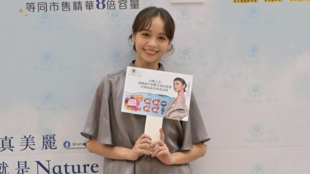 認愛邱昊奇帶旺事業!黃姵嘉「工作接不停」行程滿到明年