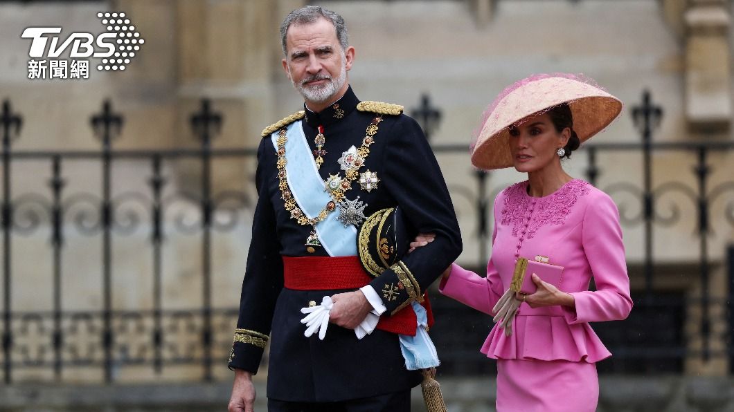 西班牙國王菲利普六世(Felipe VI)與王后萊蒂西亞。(圖/達志影像美聯社)