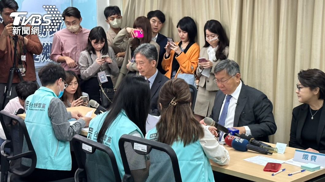 挑戰大位!柯文哲今赴民眾黨中央 登記參選2024總統