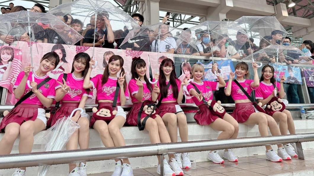 圖／翻攝自臉書Rakuten Girls