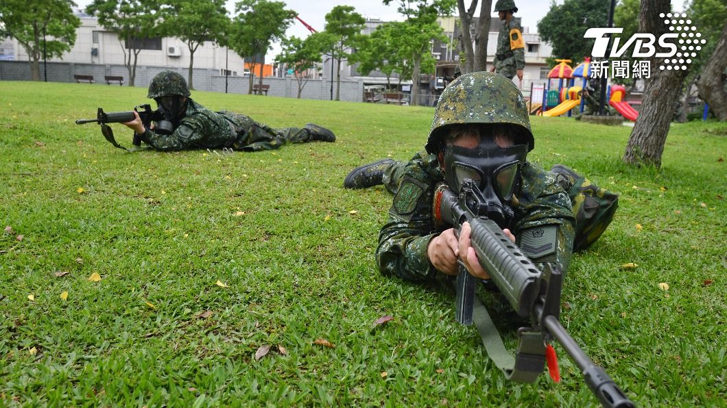 為強化後備戰力,國軍5月8日首度辦理女性後備教召。(圖/胡瑞麒攝)