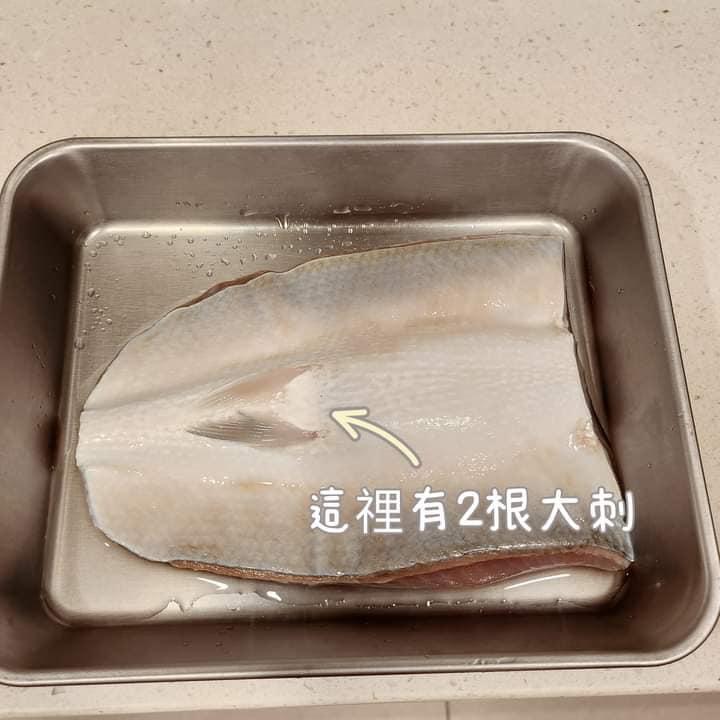 有網友解釋圖上的刺其實是魚鰭。(圖/翻攝自臉書社團「Costco好市多 商品經驗老實說」)
