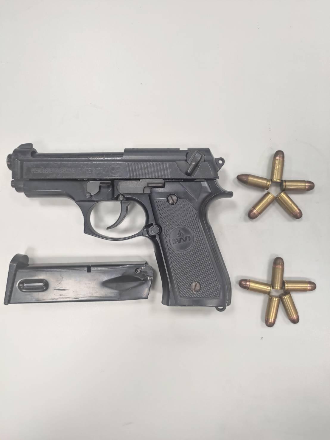 全案依涉嫌《違反槍砲彈藥刀械管制條例》及《毒品危害防制條例》罪嫌移送偵辦。（圖／警方提供）
