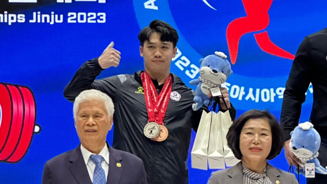 全大運/狀況絕好調!莊盛閔抓舉連過三關 149KG破紀錄