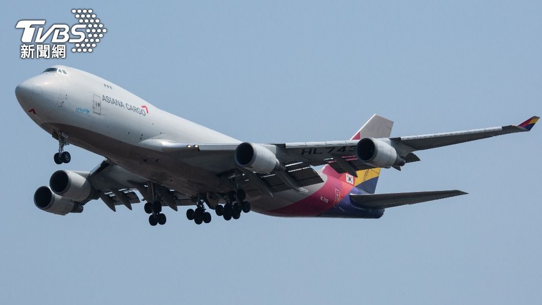 韓亞航空表示,僅能賠償4月、5月份的治療費,後續的其他費用將難以支付。(示意圖/shutterstock達志影像)