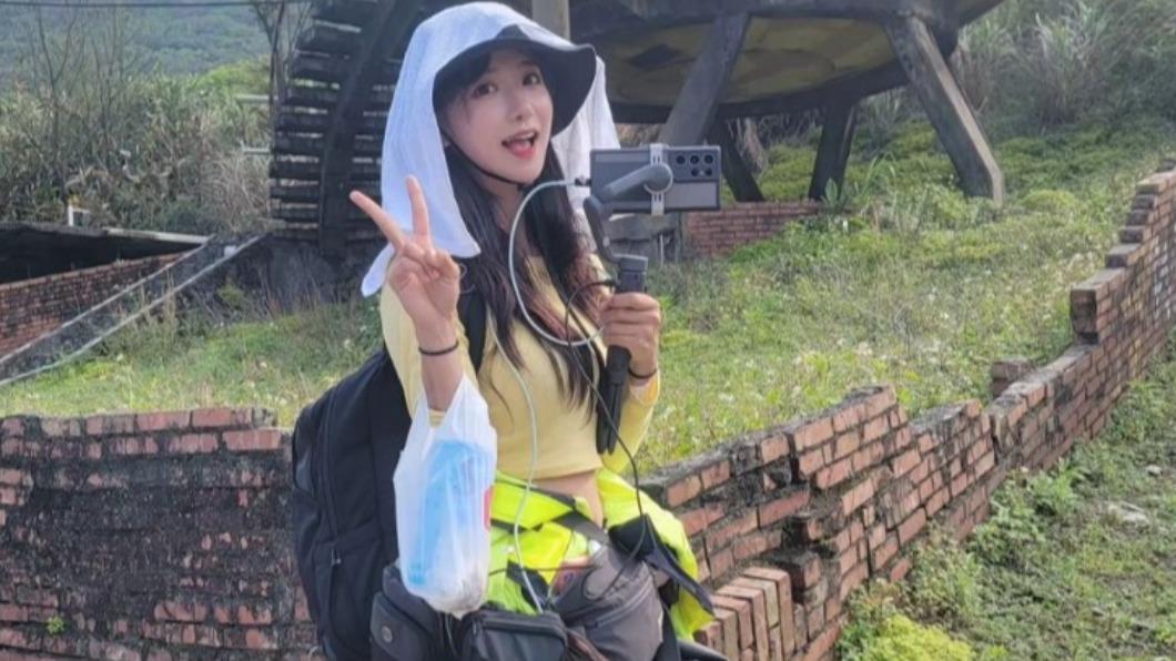 企鵝妹於上月展開徒步環島之旅。（圖／翻攝自@yyj0728　IG）