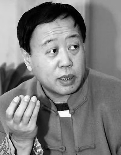 李建華是相當知名相聲演員。（圖／翻攝自微博）