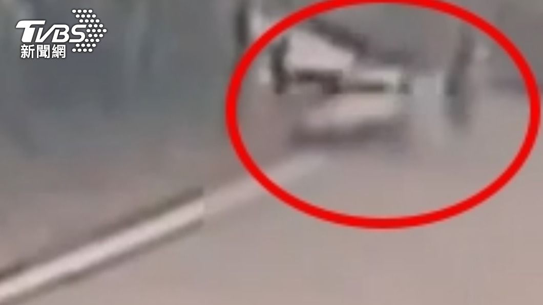林口山區道路汽機車對撞!騎士彈飛高空重摔 傷重不治