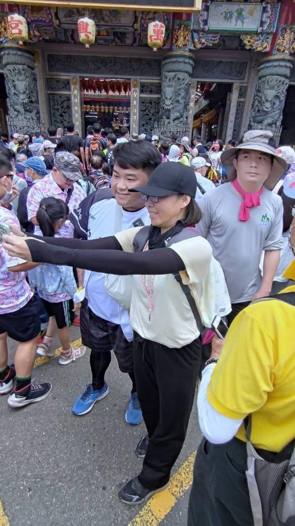 呂捷跟粉絲一起合照。(圖/呂捷工作室有限公司grantclassic提供)