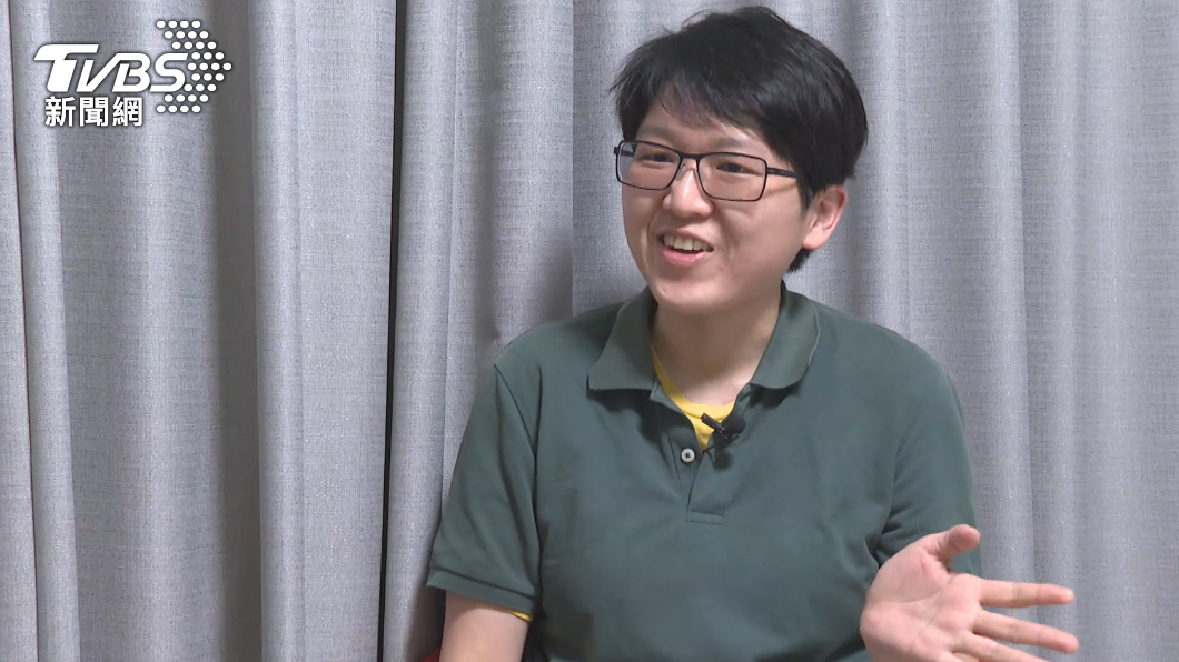 曾經服藥三年的陳小姐三年來共吃下2019顆藥物。(圖/TVBS潘建樺攝影)