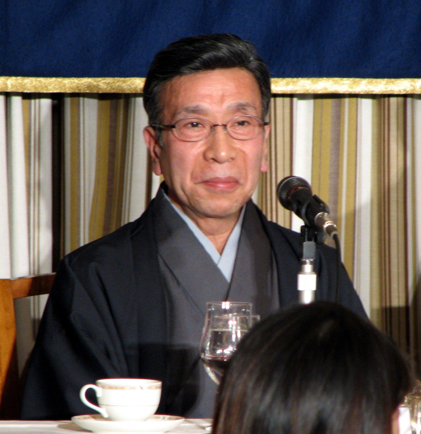 市川猿之助父親市川段四郎同樣是歌舞伎演員。(圖/翻攝自維基百科)
