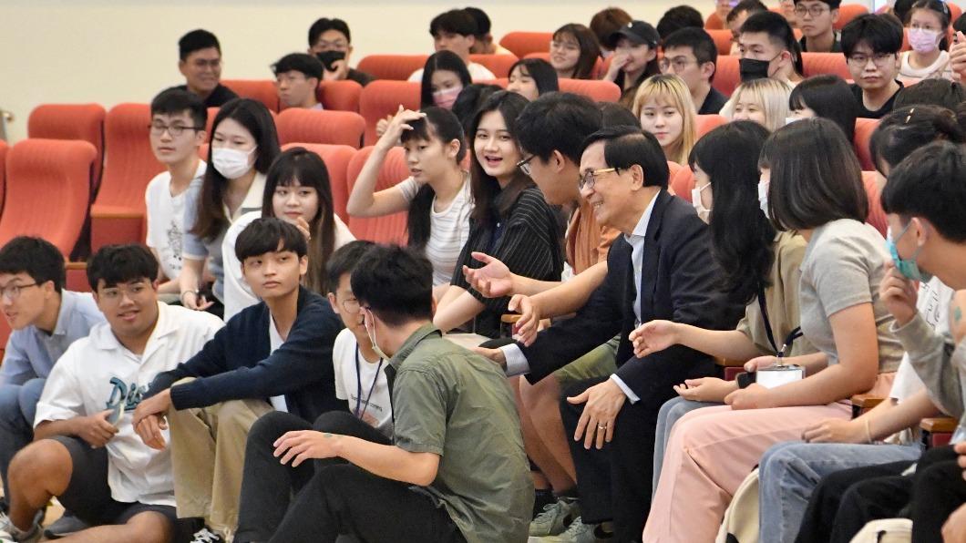 前總統陳水扁今(18日)受邀至東吳大學政治系演講。(圖/胡瑞麒攝)