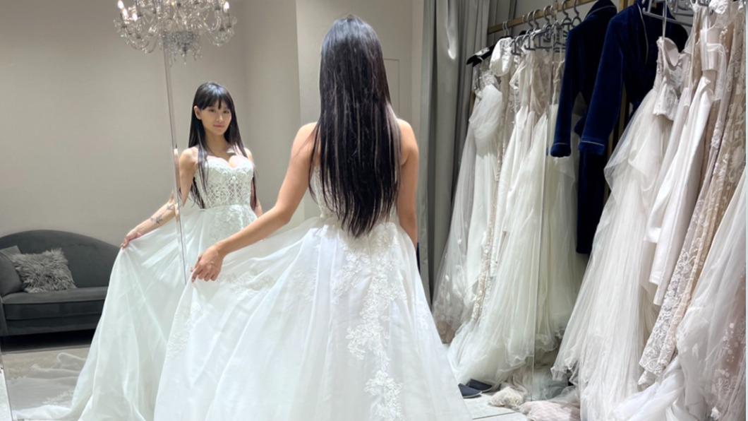 祈錦鈅試穿多套婚紗,幸福模樣藏不住。(圖/祈錦鈅提供)