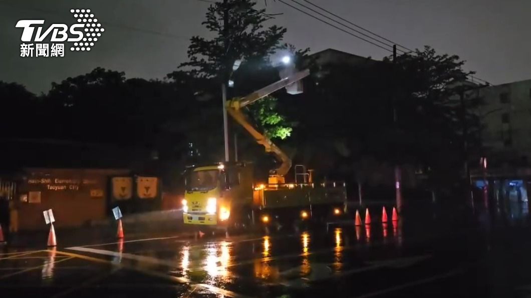 致災性雨勢比4年前更強!雷雨胞「不斷生成」集中桃園新竹