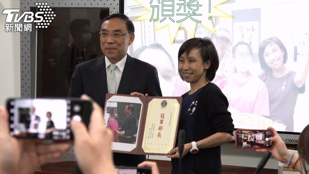 星星知我心翻版!3姊弟失散11年 法務部幫尋親找到人了