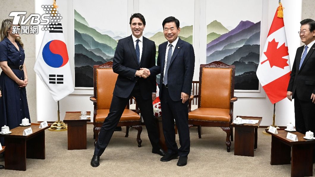 同框南韓議長出現最萌身高差 加國總理「禮儀腿」掀論戰