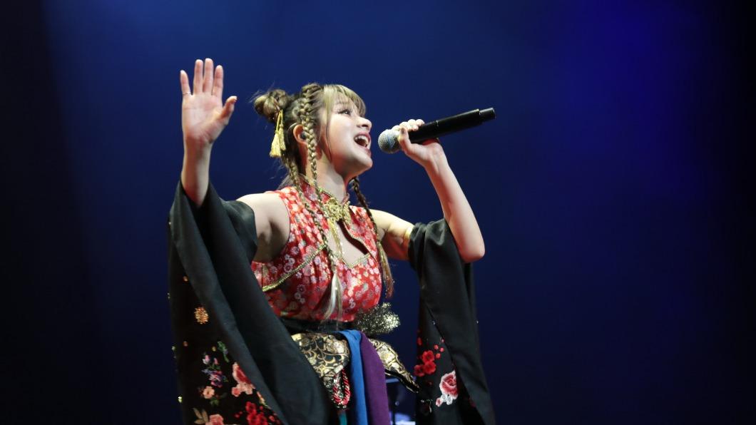 《浪姐4》美依禮芽驚喜獻唱〈花海〉　中文嗨翻全場：叫我小美！