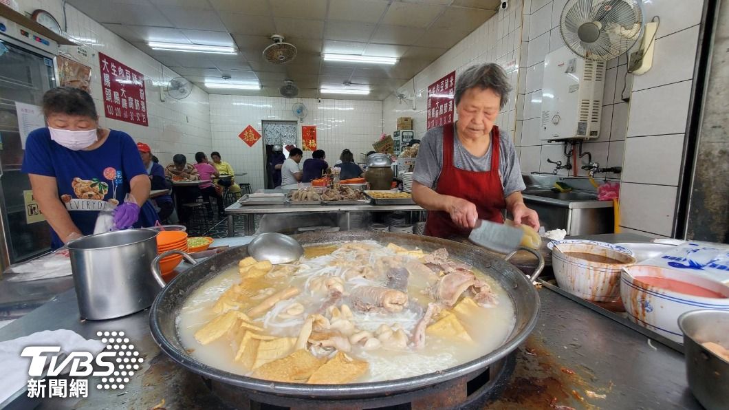 新店知名米粉湯店 七旬闆娘公告要 ⌈起嫁⌋