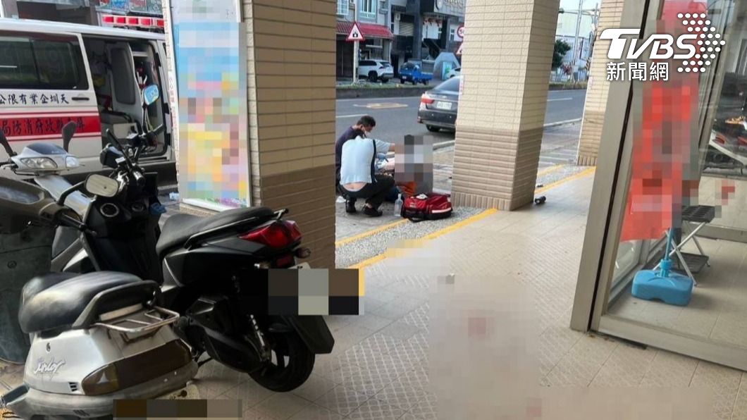 屏東版超商浩克?持利剪猛刺店員太陽穴 見人爆血冷笑離場
