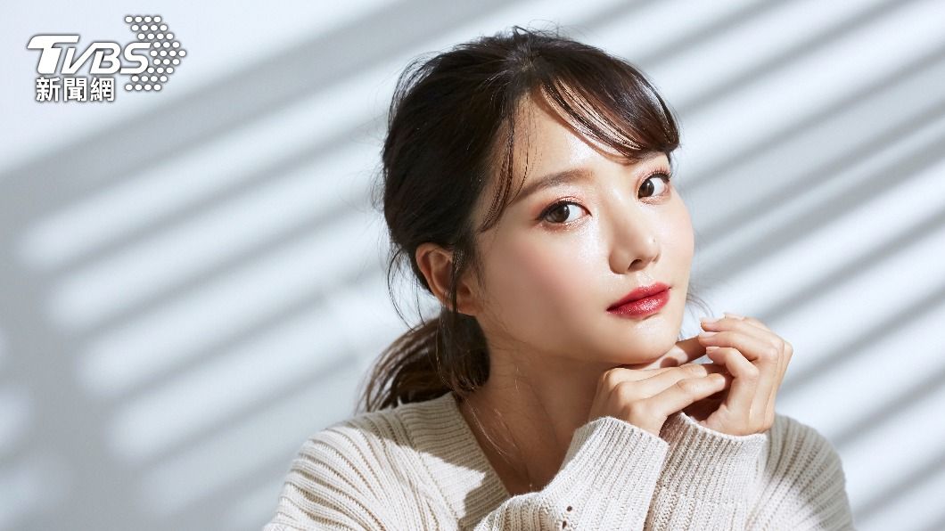 網友發現，日本女生很重視瀏海。（示意圖，與事件無關／shutterstock 達志影像）
