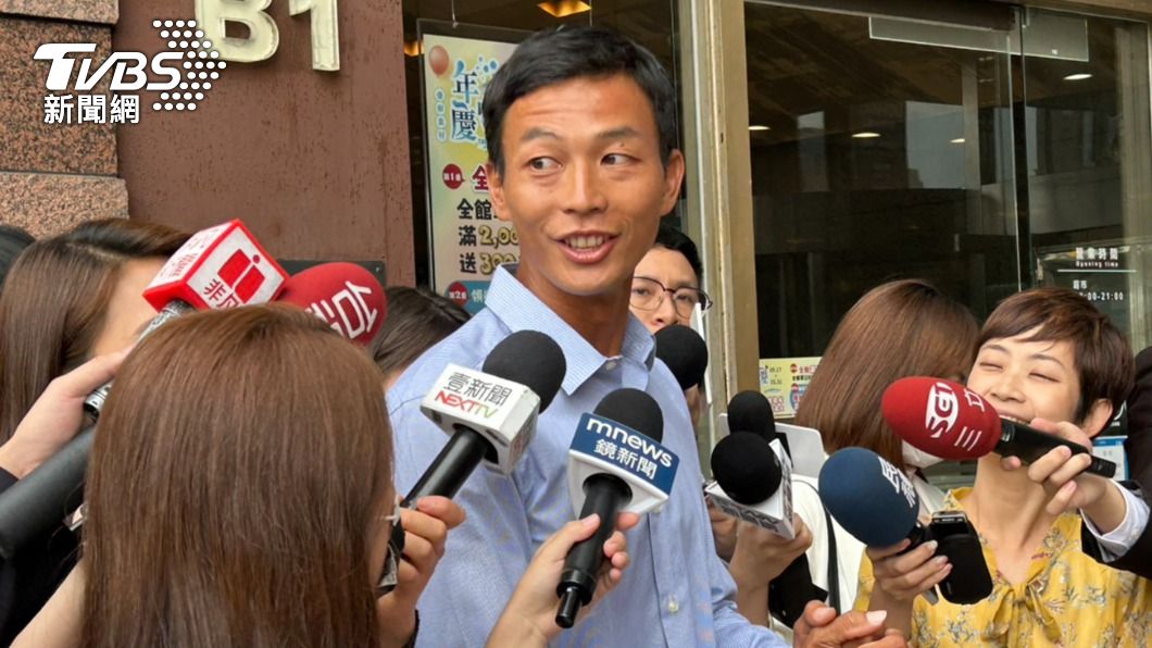 代表民進黨參選立委?網球名將盧彥勳:為體育發聲都願意合作