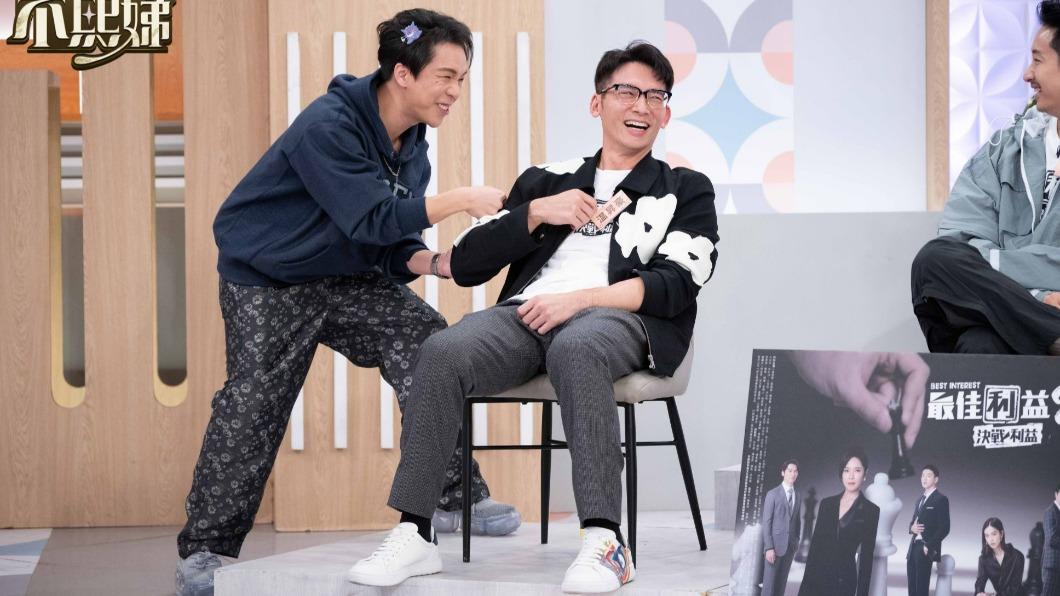 温昇豪被小S稱讚酒量很好。(圖/東森提供)
