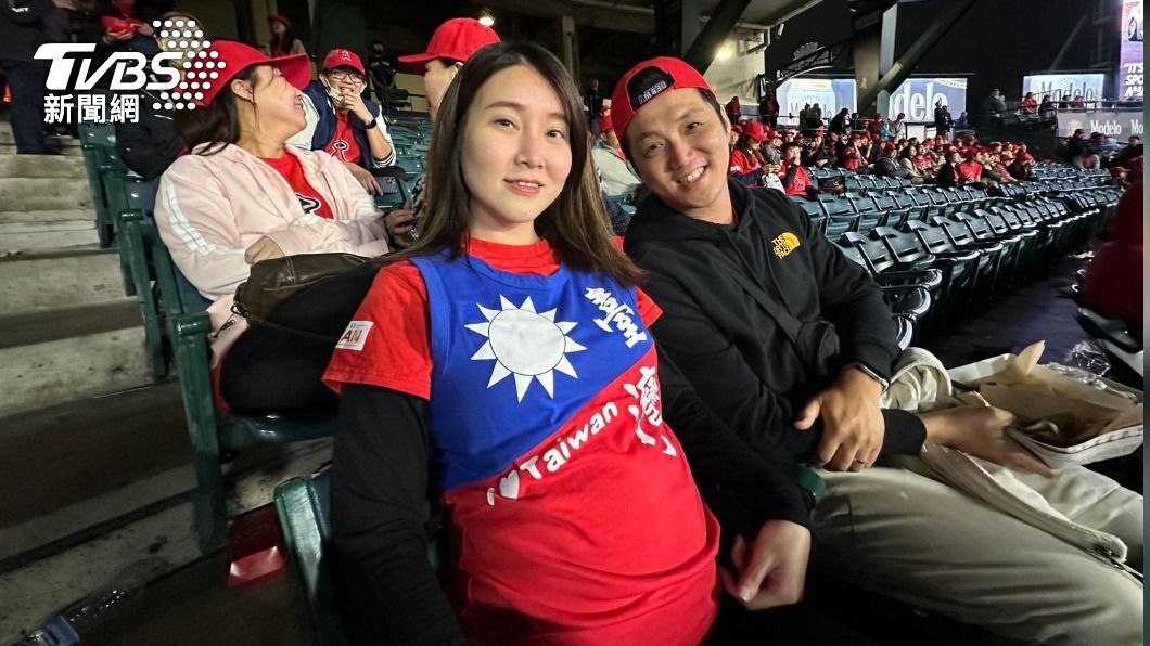 LA直擊/大谷開轟一片紅海暴動!中華民國國旗閃耀天使主場