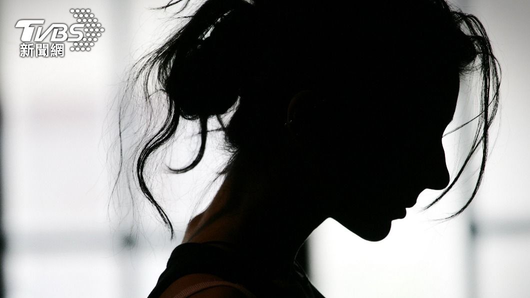 吳姊對害死妹妹感到相當後悔。(示意圖,非當事人/shutterstock達志影像)