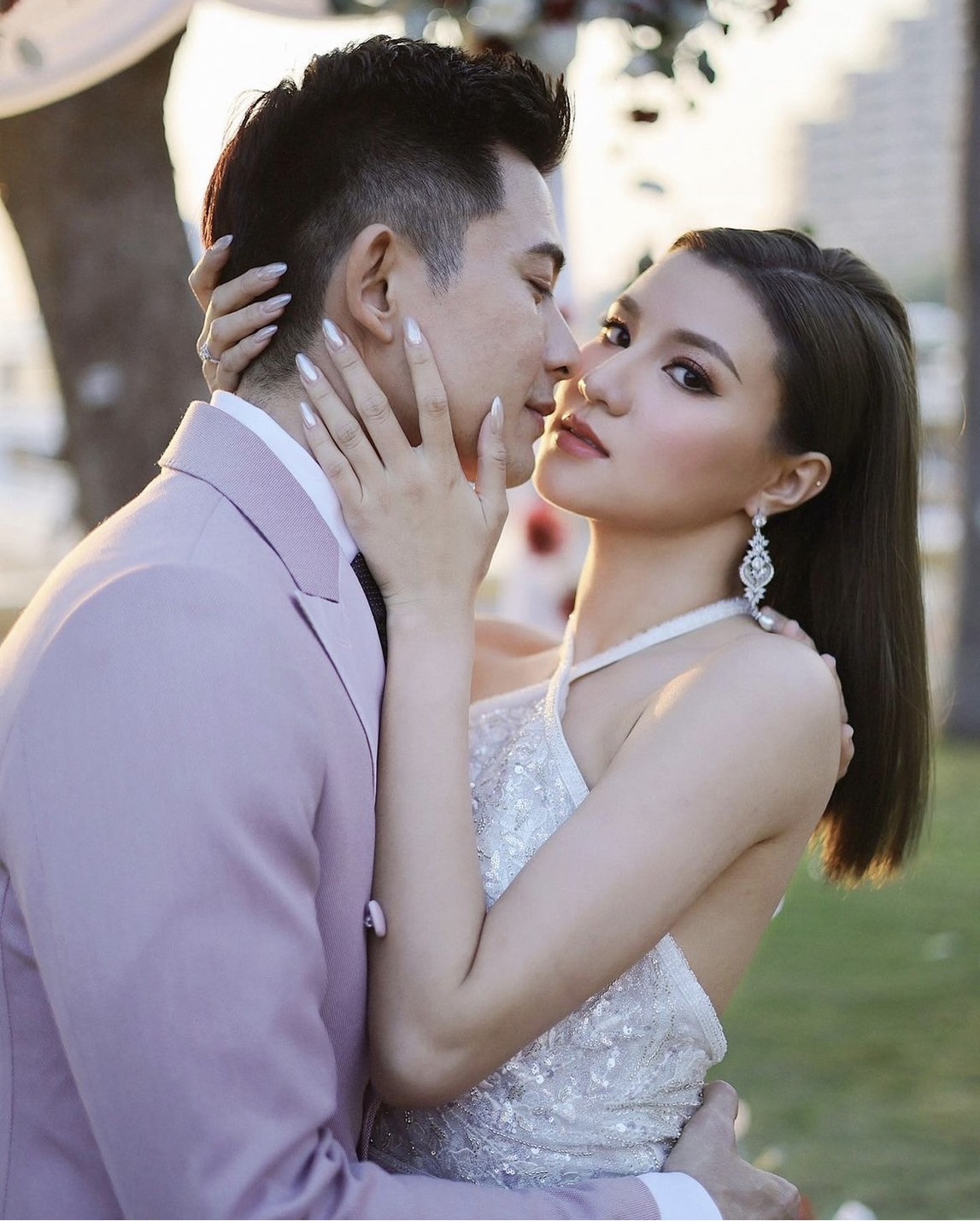 曾子益的老婆Jackie外型姣好,相當吸睛。(圖/民視提供)