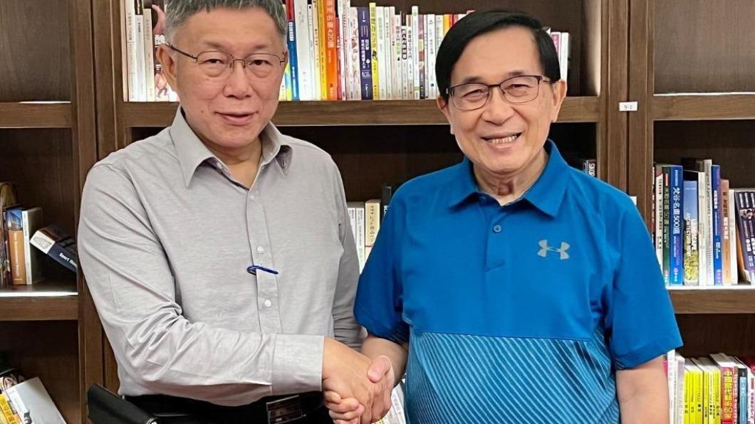 「扁柯合」吸深綠票?網紅民調73%認為柯文哲此舉扣分