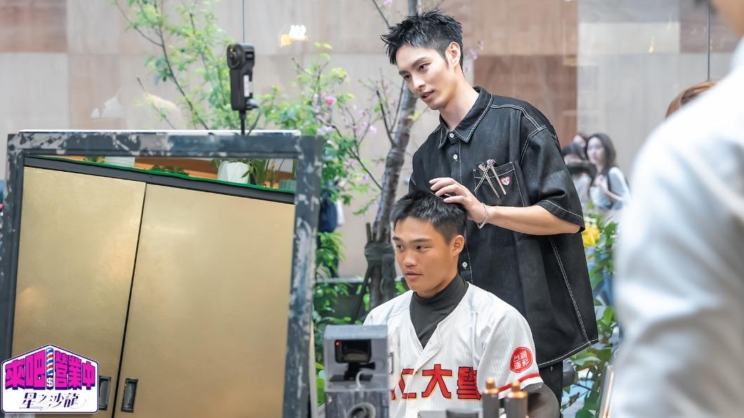 曹佑寧遭學弟爆「大學超夯事蹟」 學姐組團追著跑:當時真的有帥