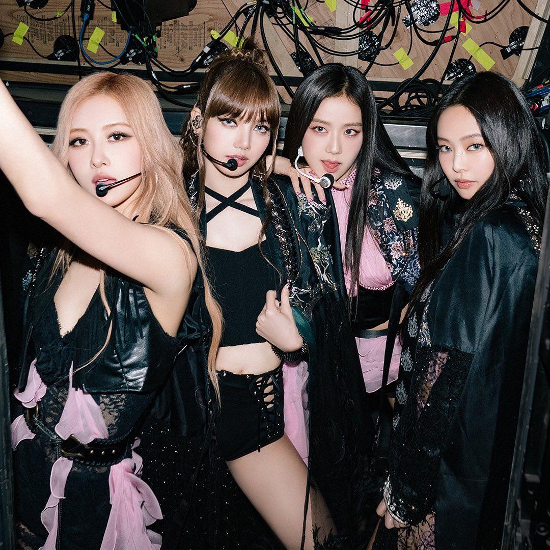 BLACKPINK日前在澳門舉辦演唱會,不少華語圈明星共襄盛舉。(圖/翻攝自BLACKPINK IG)