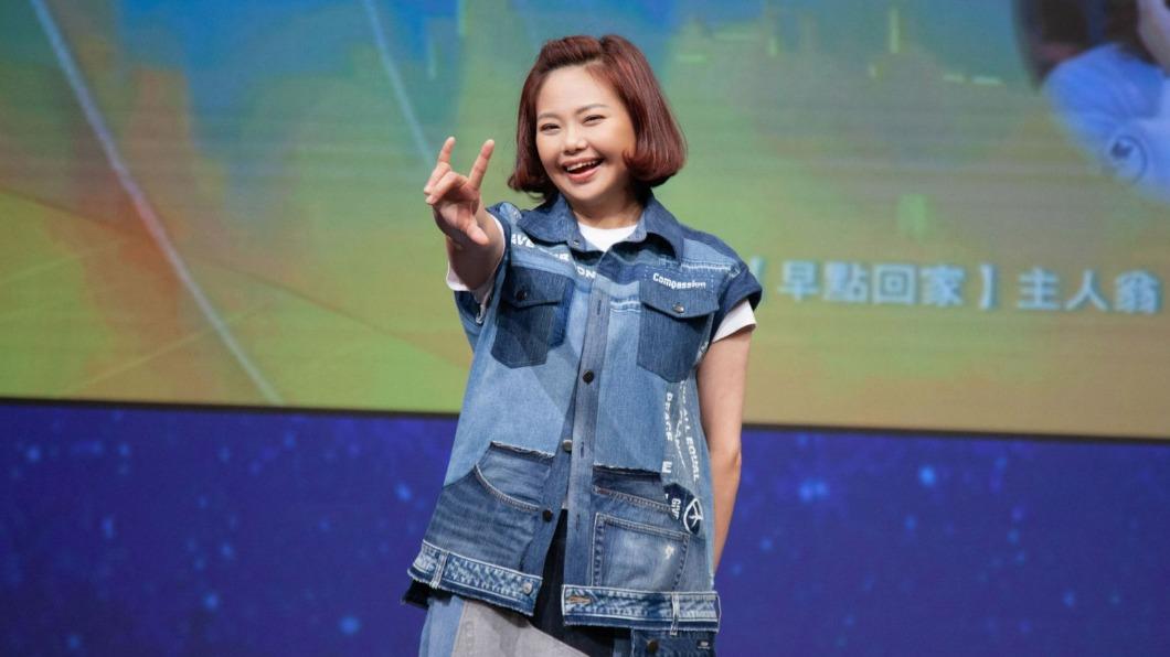 女星出生聾啞家庭被父母嚇哭 遭譏笑「啞巴的女兒」傷透心