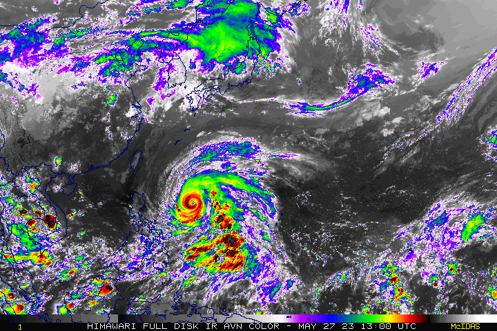 強烈颱風瑪娃以每小時19公里速度,向西北西進行。(圖/翻攝自NOAA)