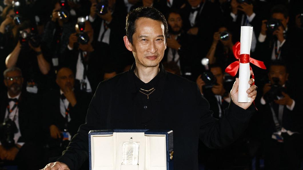 法籍越南裔導演陳英雄獲得最佳導演獎。(圖/路透社)