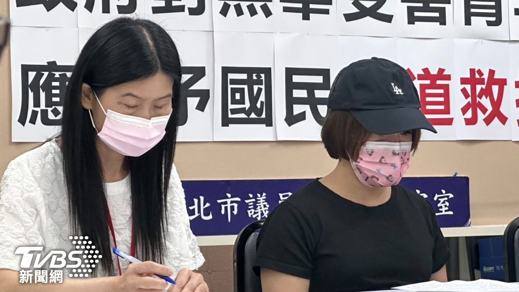 一名受害者出面說明案件情況。(圖/林至柔攝)