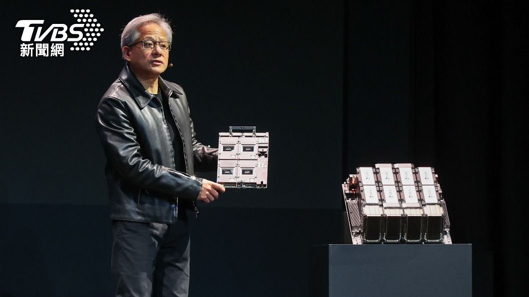 黃仁勳旋風席捲全台！　擘劃生成式AI新商機