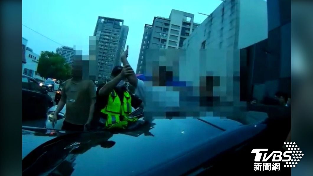 夜店散場上下車也能吵 優勢警力到場通通送辦