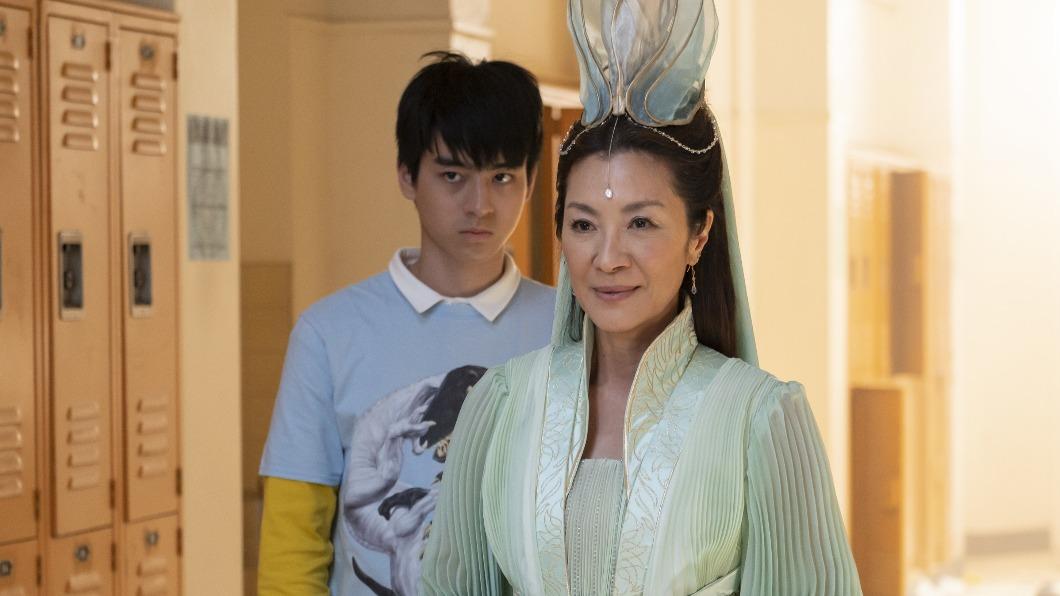 楊紫瓊演出劉敬的姑姑。(圖/Disney+ 提供)
