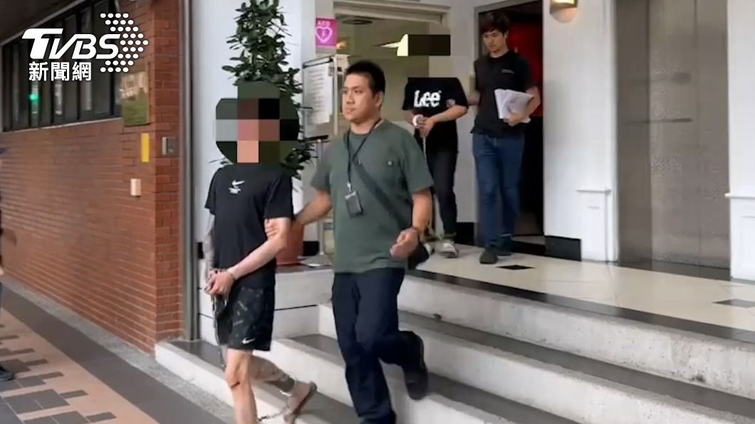 犯嫌遭警方移送。（圖／TVBS）
