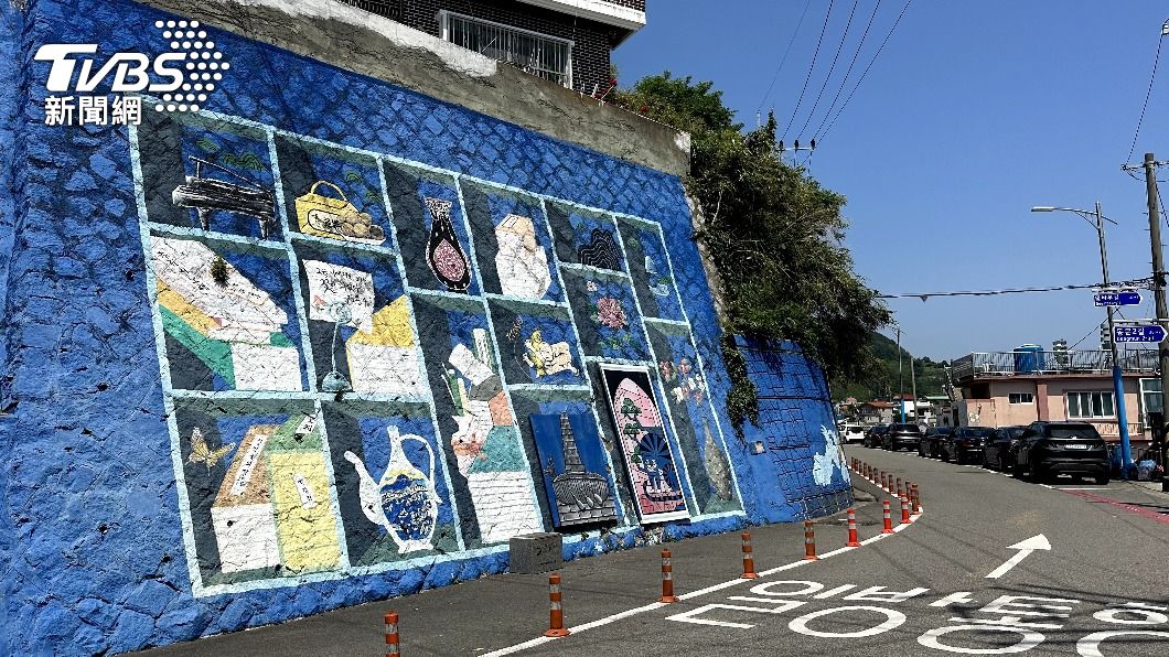 各種壁畫讓遊客邊走邊拍。（圖／蘇憶歡攝）