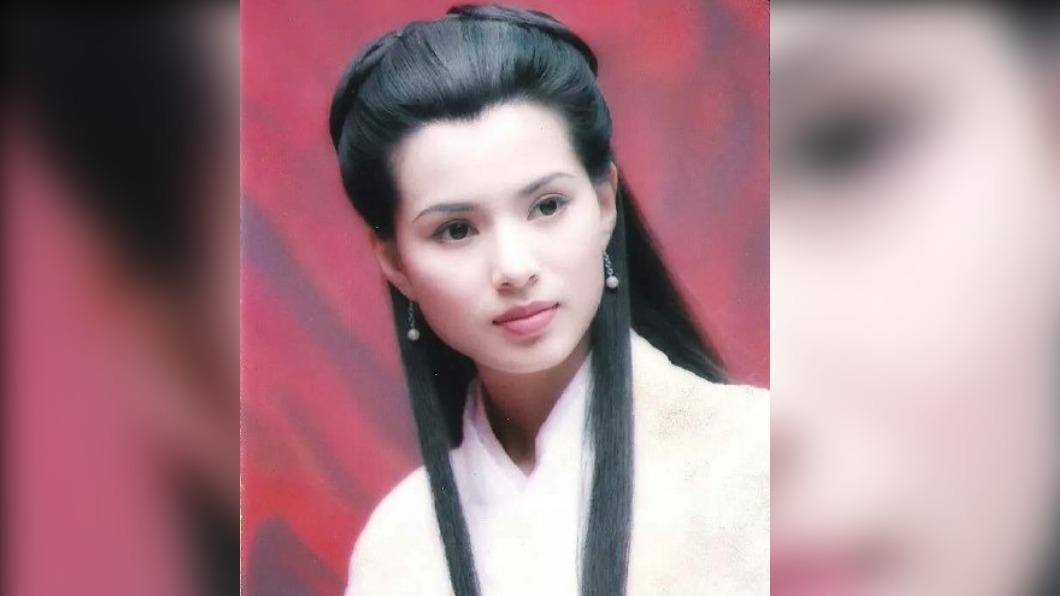 小龍女甩老態醜聞露肚運動 曬近照美翻網:還像少女