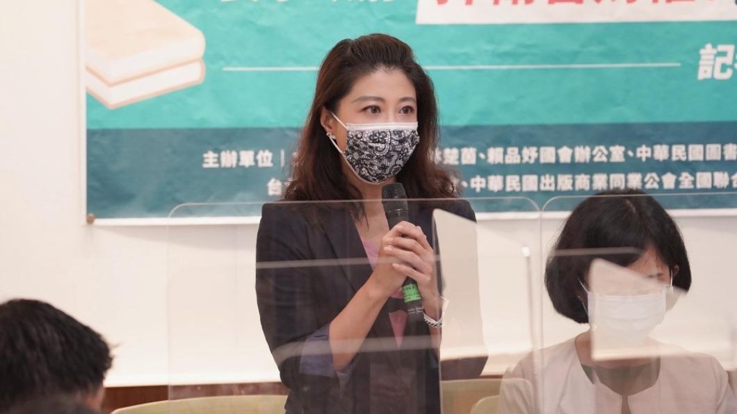 民進黨發言人林楚茵30日痛批,新北接連槍擊,侯若無心市政應辭職。(圖/TVBS)