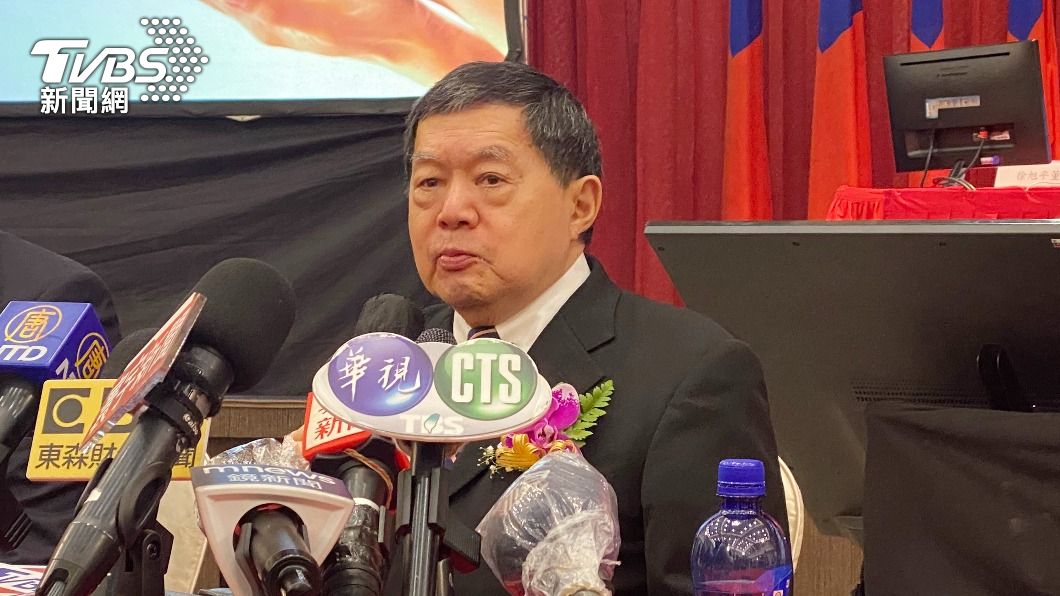 暗酸「台台併」砍價 徐旭東:「遠亞併」沒不愉快