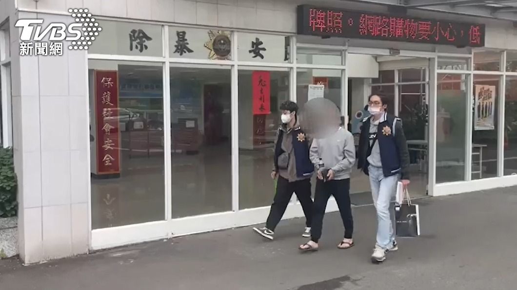 警方將邱男移送法辦。(圖/TVBS)