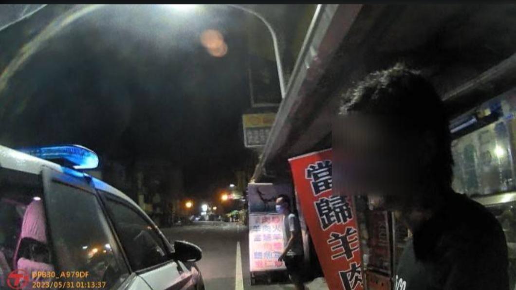 羊肉的誘惑?遊民自舀肉湯爽喝 被抓喊:我餓了